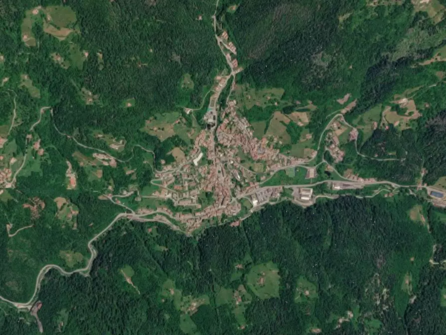Immagine 11 di Appartamento in vendita  in Via Castiglioni a Collio