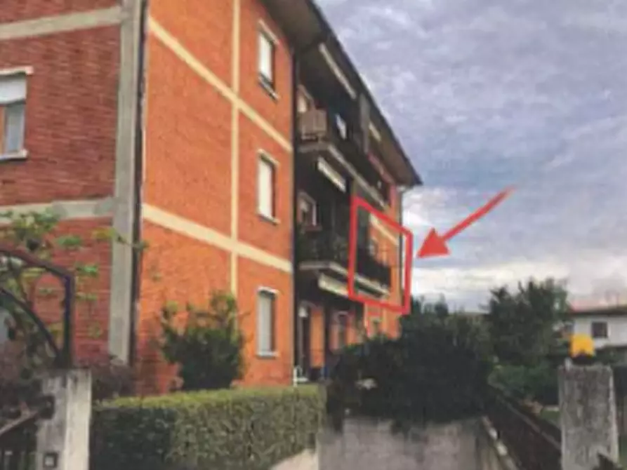 Immagine 3 di Appartamento in vendita  in Via Mazzotti Pietro a Castelcovati