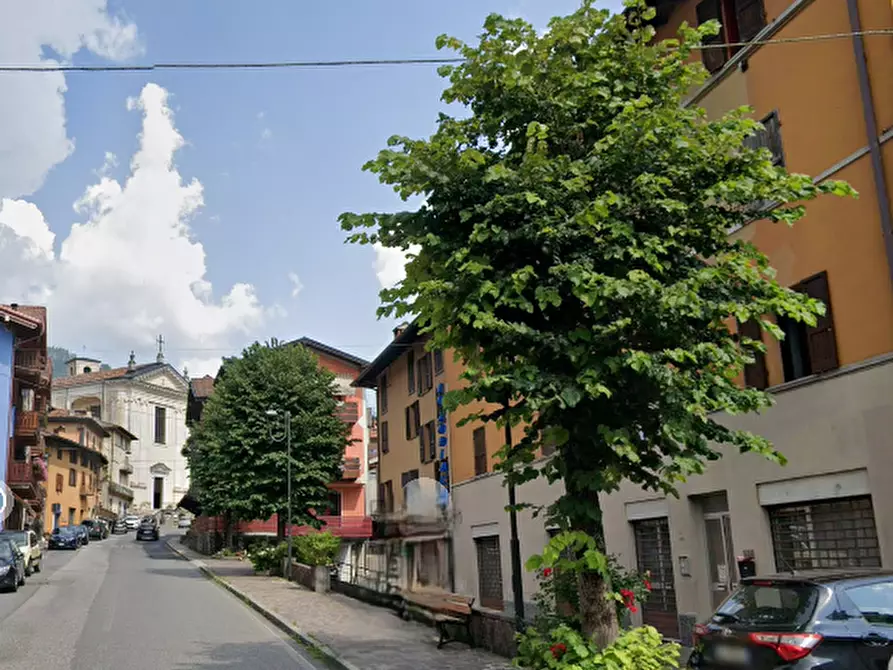 Immagine 6 di Appartamento in vendita  in Via Castiglione a Collio