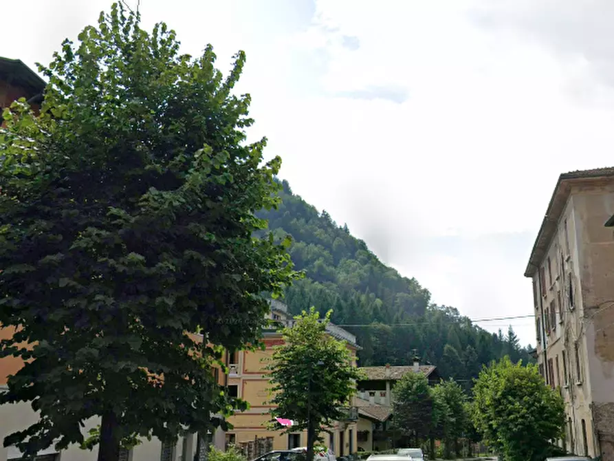 Immagine 16 di Appartamento in vendita  in Via Castiglione a Collio