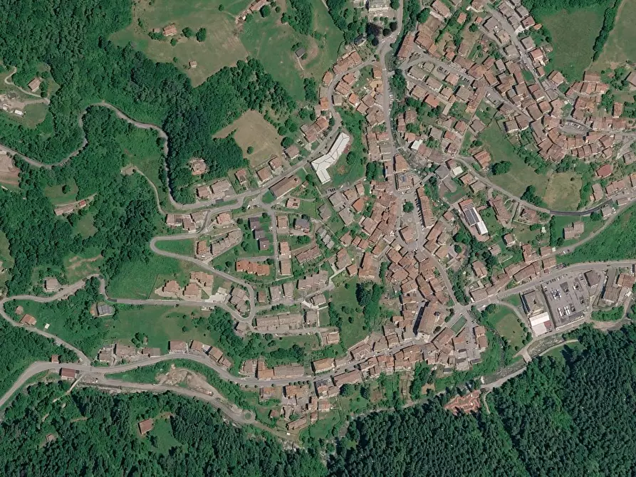 Immagine 23 di Appartamento in vendita  in Via Castiglione a Collio