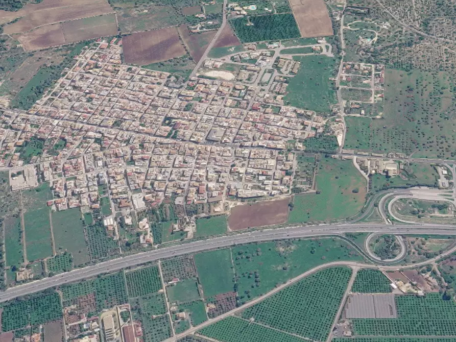 Immagine 10 di Villa in vendita  in via degli Aceri a Siracusa