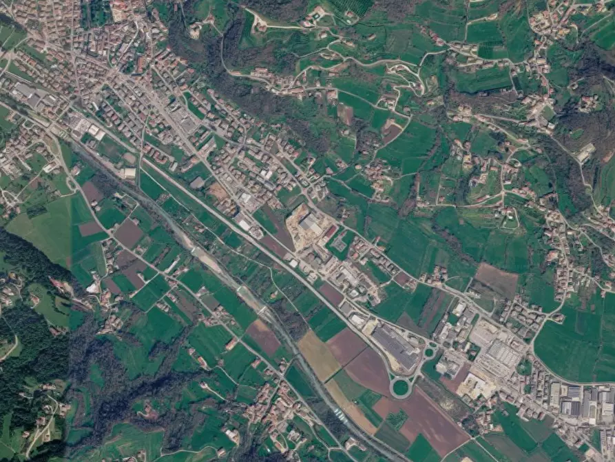 Immagine 4 di Terreno edificabile in vendita  in Via Luigi Albanese a Cornedo Vicentino