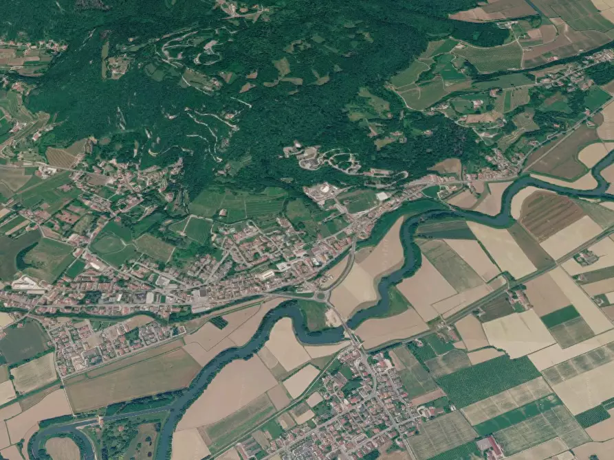 Immagine 11 di Appartamento in vendita  in Via Colombina a Longare
