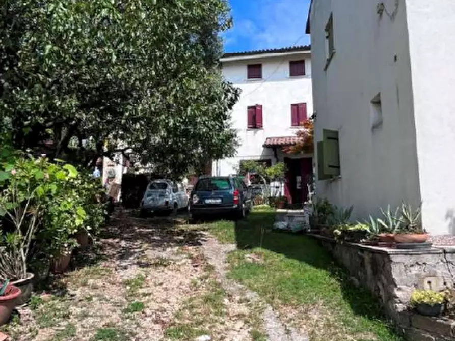 Immagine 15 di Appartamento in vendita  in Via dei Bert a Farra Di Soligo