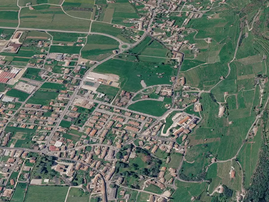 Immagine 20 di Appartamento in vendita  in Via dei Bert a Farra Di Soligo