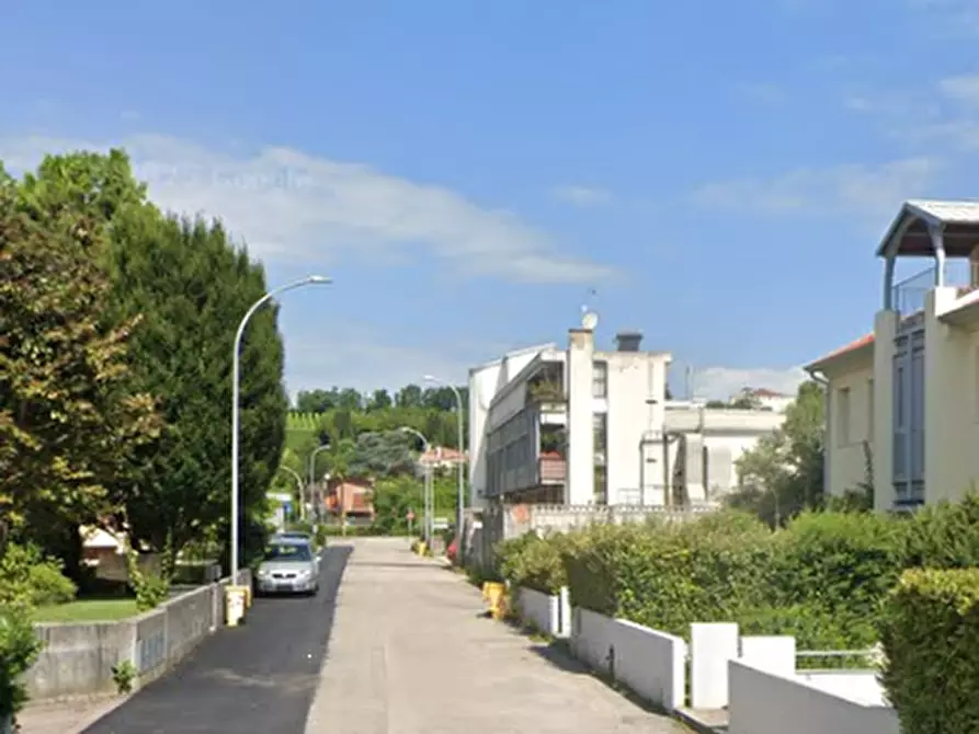 Immagine 4 di Appartamento in vendita  in Via Legnano a Conegliano