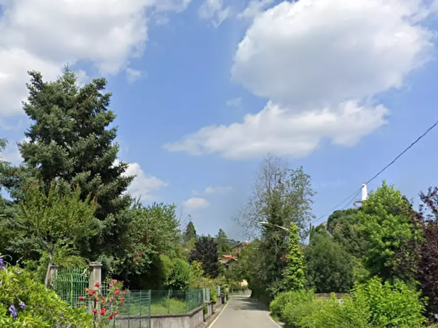 Immagine 10 di Villa in vendita  in via Ronchidos a Gaggio Montano