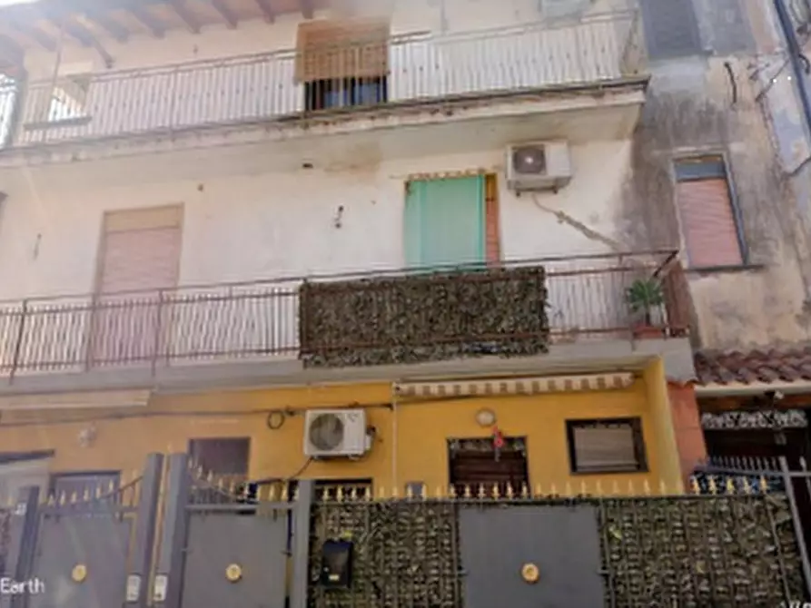 Immagine 2 di Appartamento in vendita  in Via del Tarocco a Catania