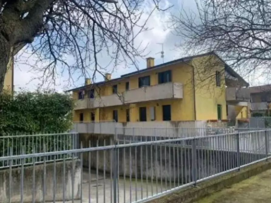 Immagine 2 di Appartamento in vendita  in via Ines Cara a Nogara