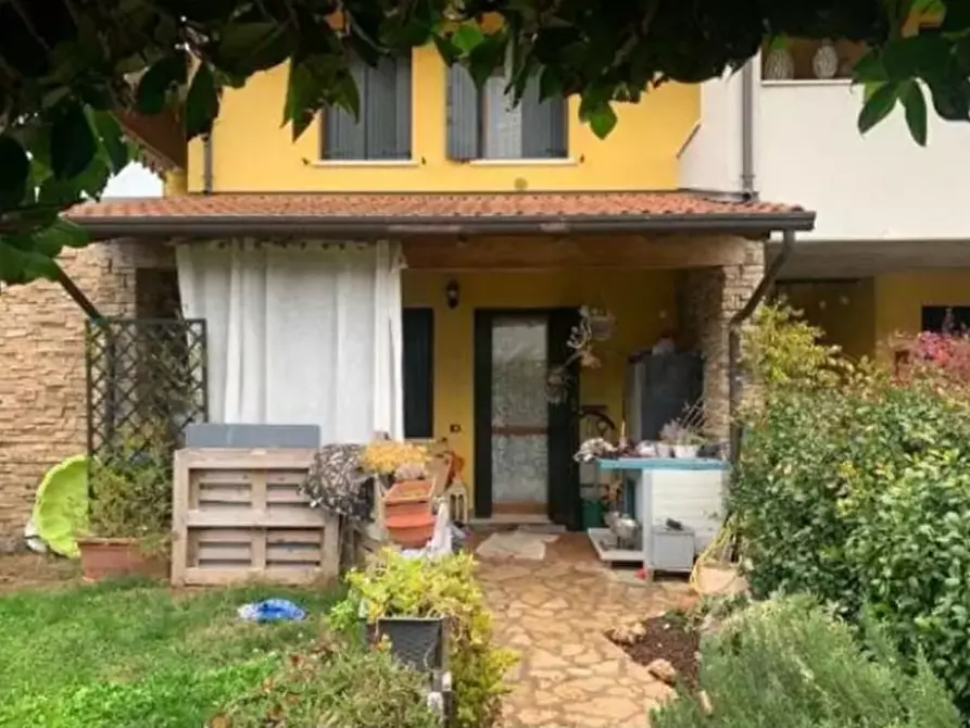 Immagine 3 di Appartamento in vendita  in via Ines Cara a Nogara
