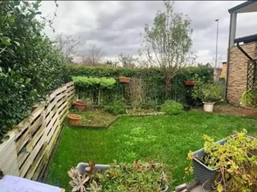 Immagine 5 di Appartamento in vendita  in via Ines Cara a Nogara