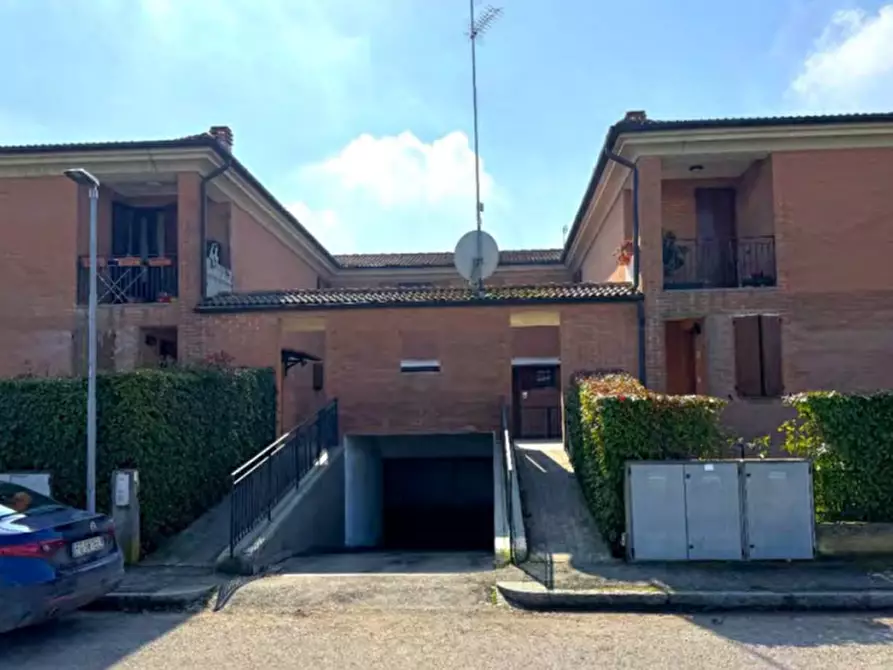 Immagine 3 di Appartamento in vendita  in via Galisano a Medicina