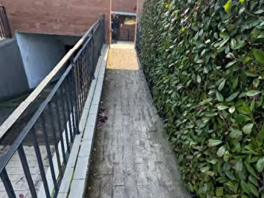 Immagine 4 di Appartamento in vendita  in via Galisano a Medicina