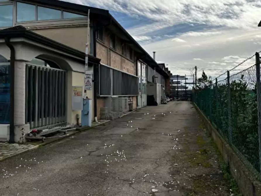 Immagine 6 di Capannone industriale in vendita  in via Tagliamento a Molinella