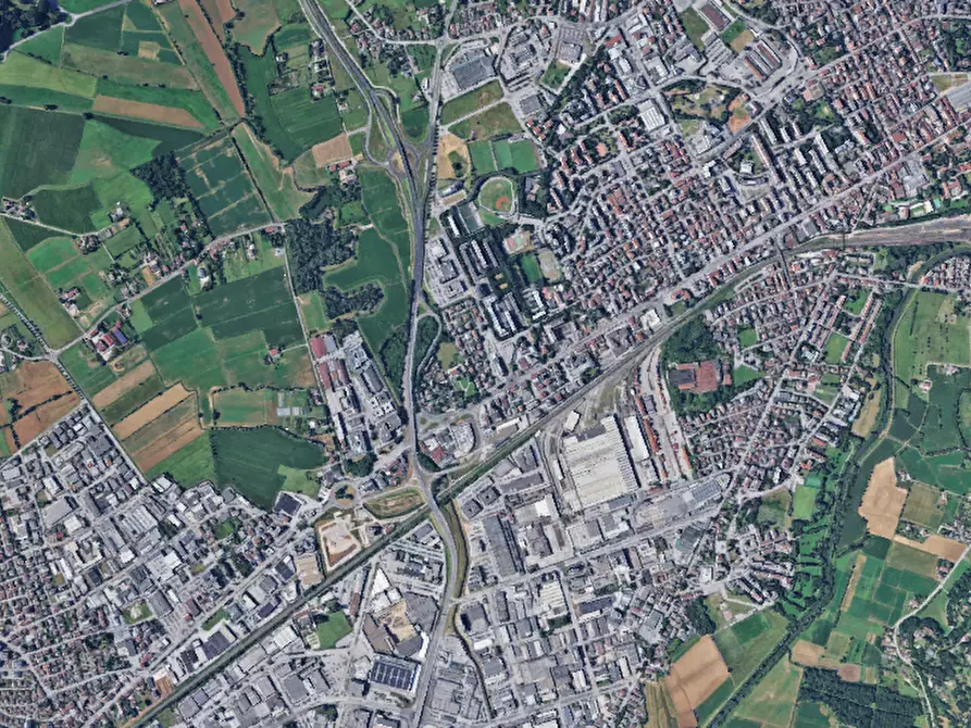 Immagine 7 di Capannone industriale in vendita  in Via Vecchia Ferriera a Vicenza