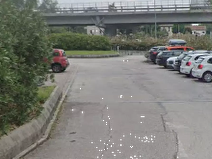 Immagine 10 di Capannone industriale in vendita  in Via Vecchia Ferriera a Vicenza