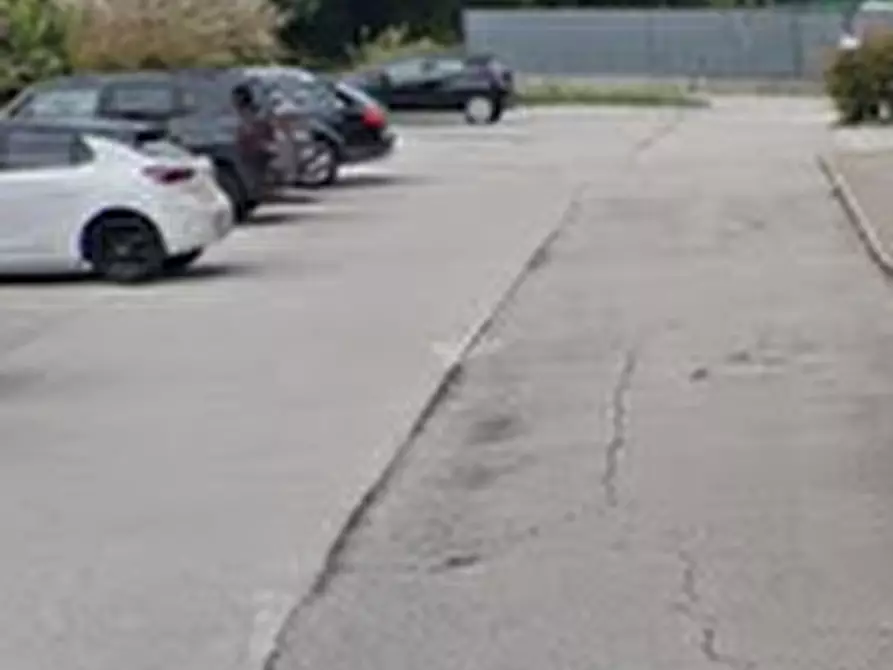 Immagine 11 di Capannone industriale in vendita  in Via Vecchia Ferriera a Vicenza