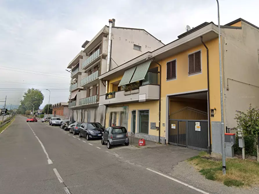 Immagine 16 di Appartamento in vendita  in Via Liberazione a Cesano Maderno