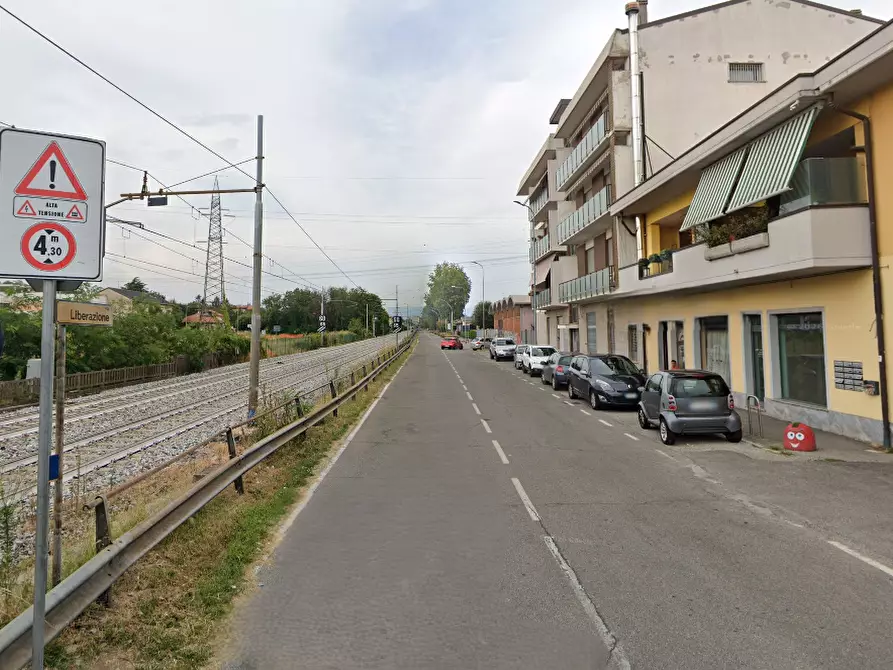 Immagine 17 di Appartamento in vendita  in Via Liberazione a Cesano Maderno