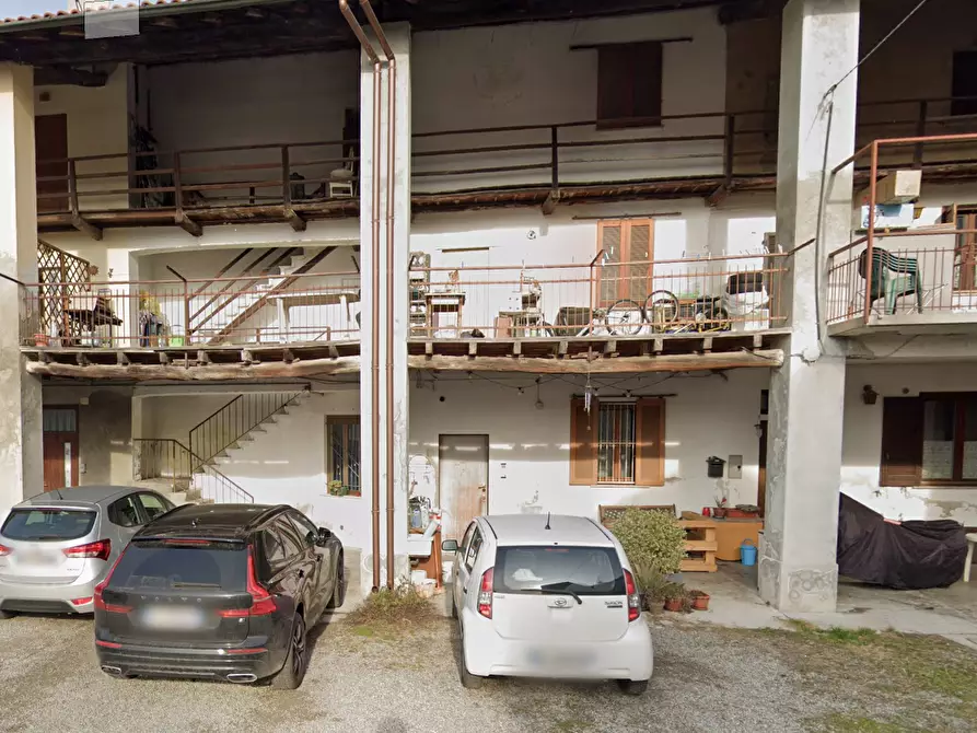 Immagine 5 di Porzione di casa in vendita  in Vicolo Solaro a Misinto