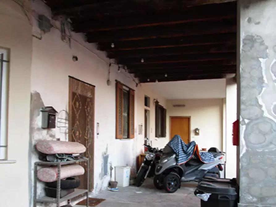Immagine 24 di Porzione di casa in vendita  in Vicolo Solaro a Misinto