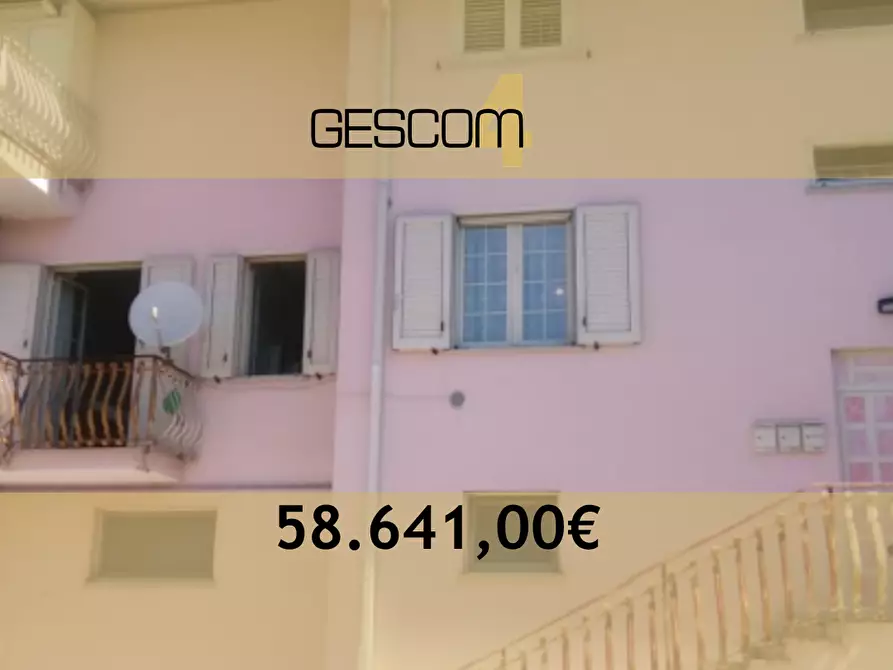 Immagine 1 di Appartamento in vendita  in Via Valle del Liri a Ceprano