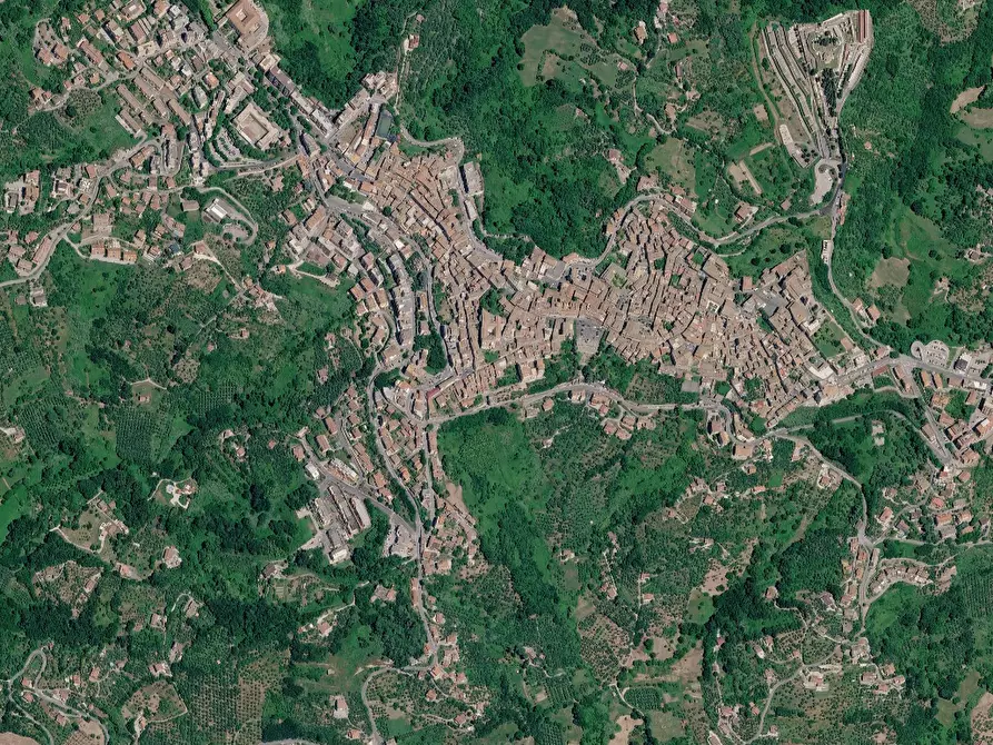Immagine 30 di Appartamento in vendita  in Via Generale Carlo Alberto dalla Chiesa a Anagni