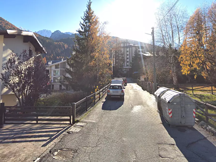 Immagine 7 di Appartamento in vendita  in Via F.lli Calvi a Ponte Di Legno