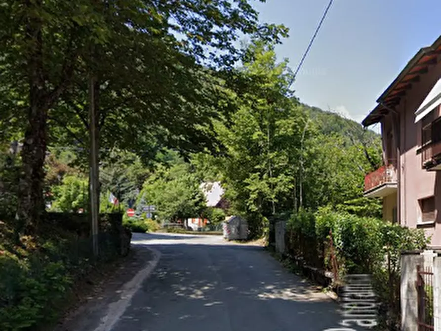Immagine 6 di Appartamento in vendita  in via Panoramica a Lizzano In Belvedere