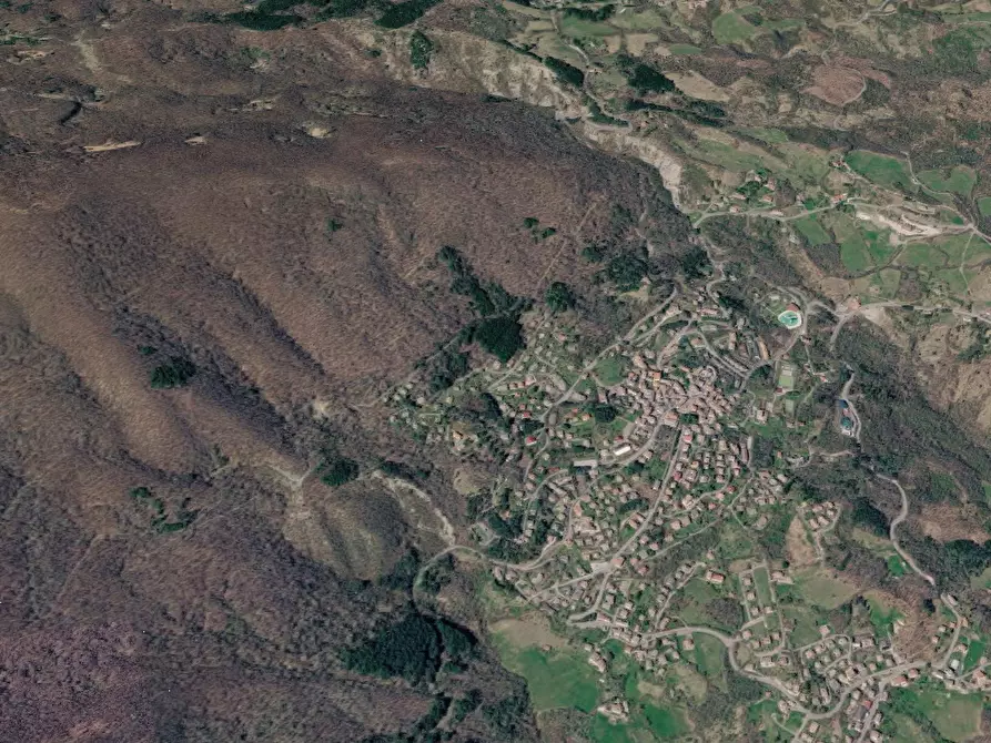 Immagine 9 di Appartamento in vendita  in via Panoramica a Lizzano In Belvedere