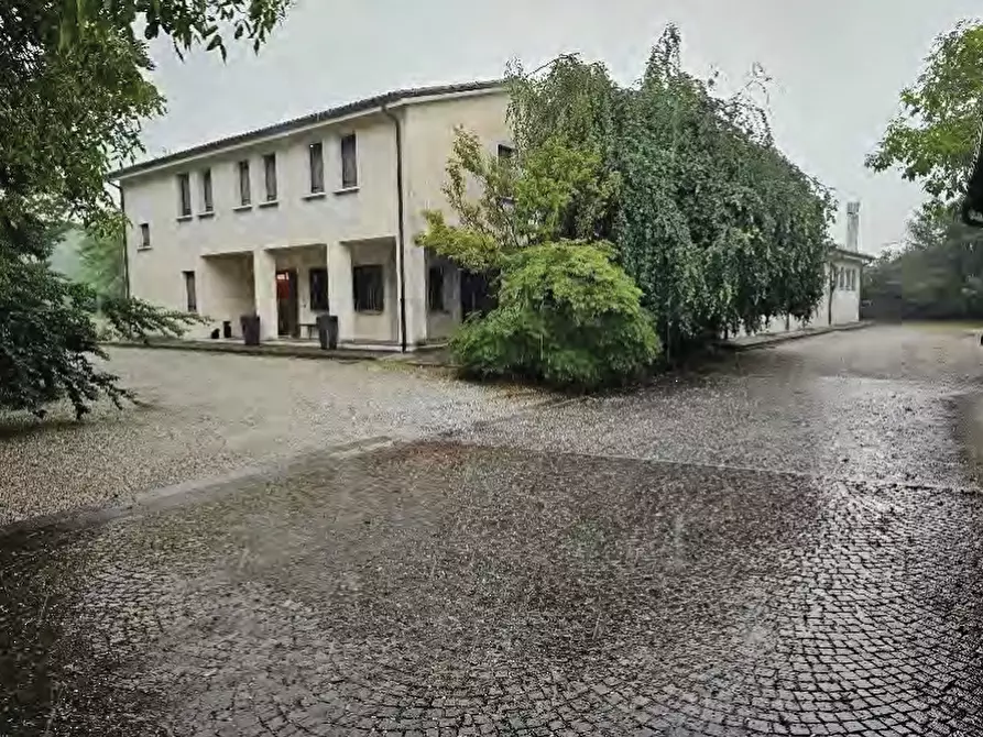 Immagine 2 di Capannone industriale in vendita  in Via Brigata Campania a Crocetta Del Montello