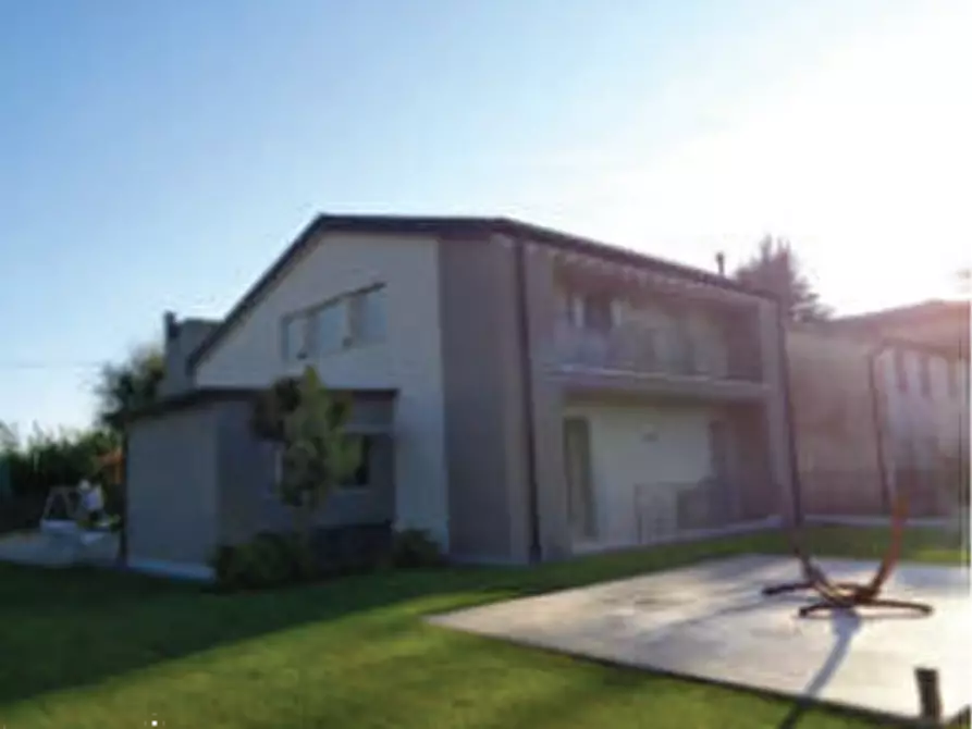 Immagine 10 di Villa in vendita  in Via Avenali a Riese Pio x