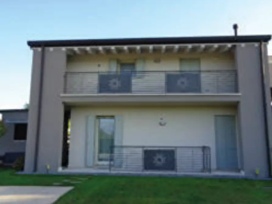 Immagine 11 di Villa in vendita  in Via Avenali a Riese Pio x
