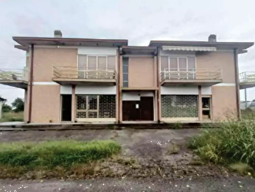 Immagine 7 di Villa in vendita  in Via Roncade a San Biagio Di Callalta