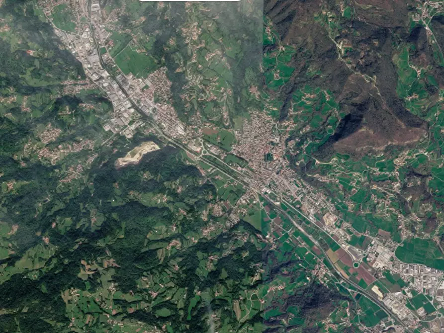 Immagine 2 di Terreno edificabile in vendita  in Via Luigi Albanese a Cornedo Vicentino