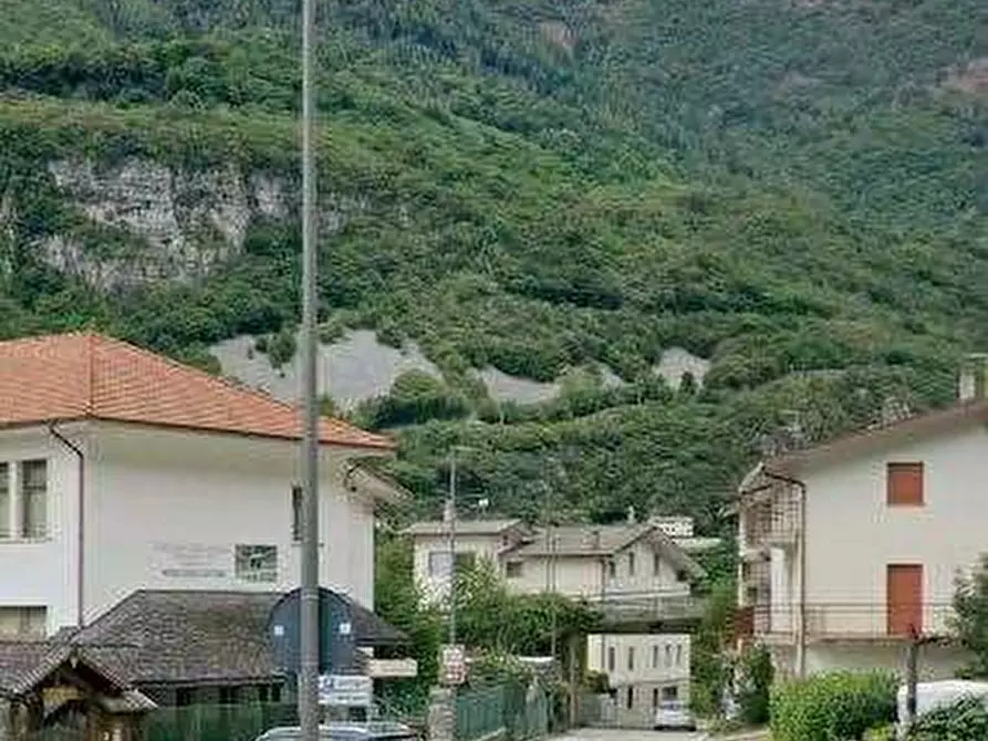 Immagine 7 di Appartamento in vendita  in Via XX Settembre a Castellavazzo