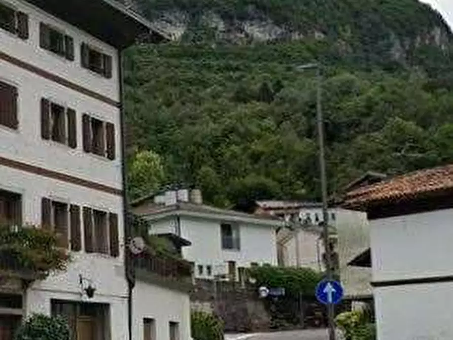 Immagine 9 di Appartamento in vendita  in Via XX Settembre a Castellavazzo