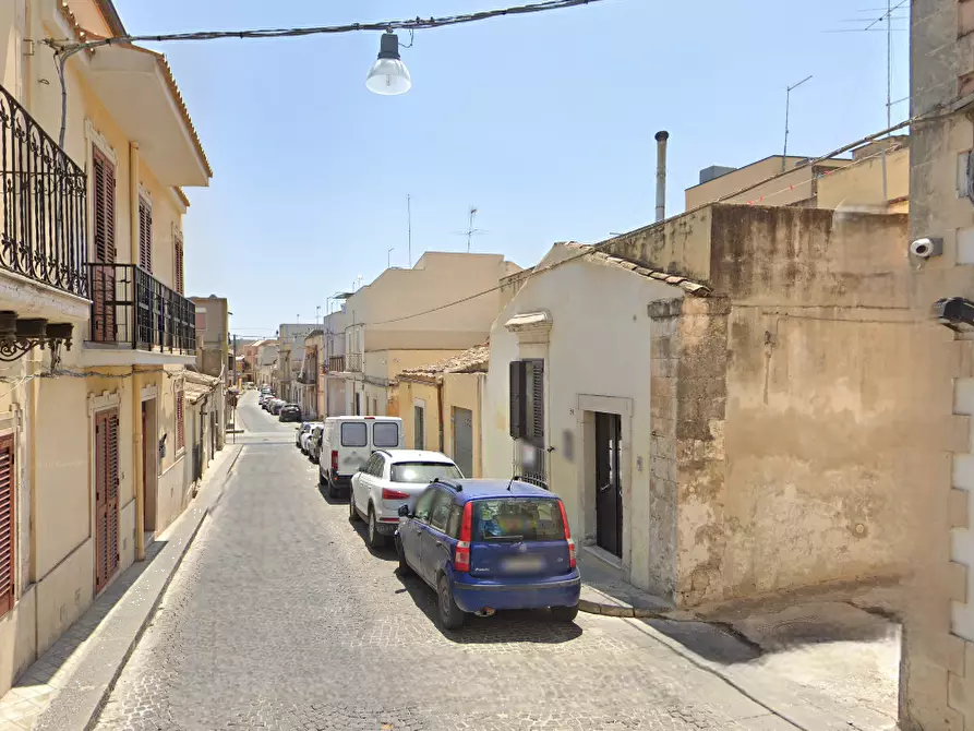 Immagine 13 di Porzione di casa in vendita  in Via Ruggero Settimo a Noto