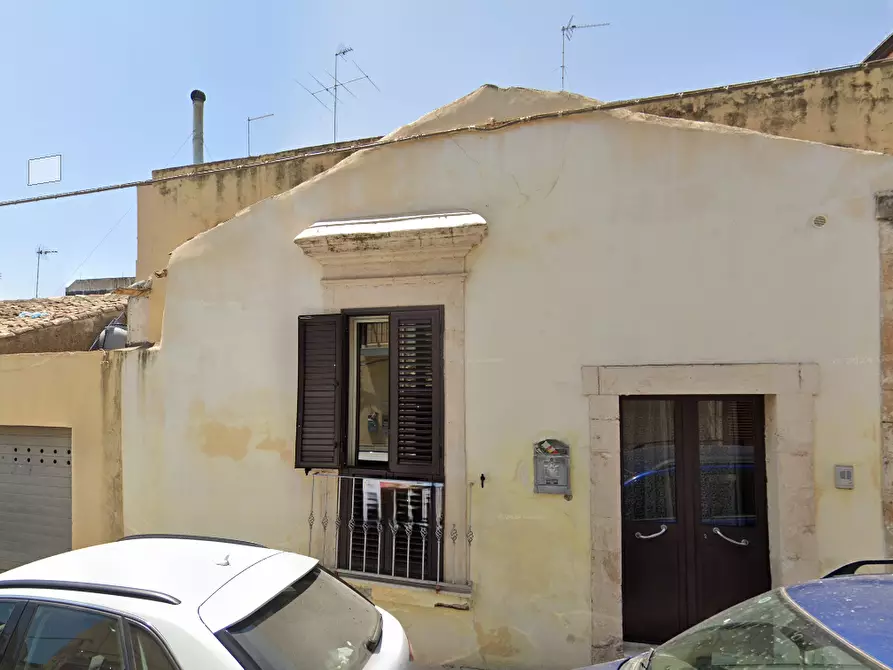 Immagine 14 di Porzione di casa in vendita  in Via Ruggero Settimo a Noto