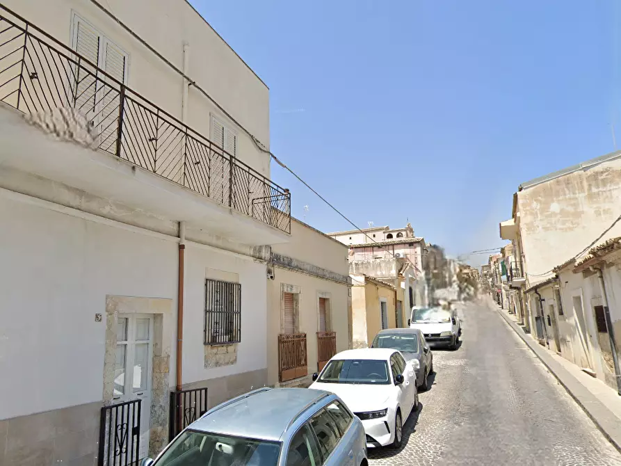 Immagine 19 di Porzione di casa in vendita  in Via Ruggero Settimo a Noto