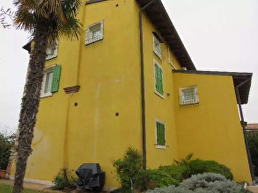 Immagine 4 di Appartamento in vendita  in Via paiari a Lazise