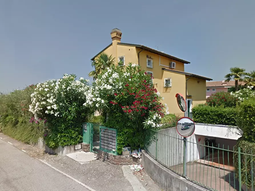 Immagine 19 di Appartamento in vendita  in Via paiari a Lazise