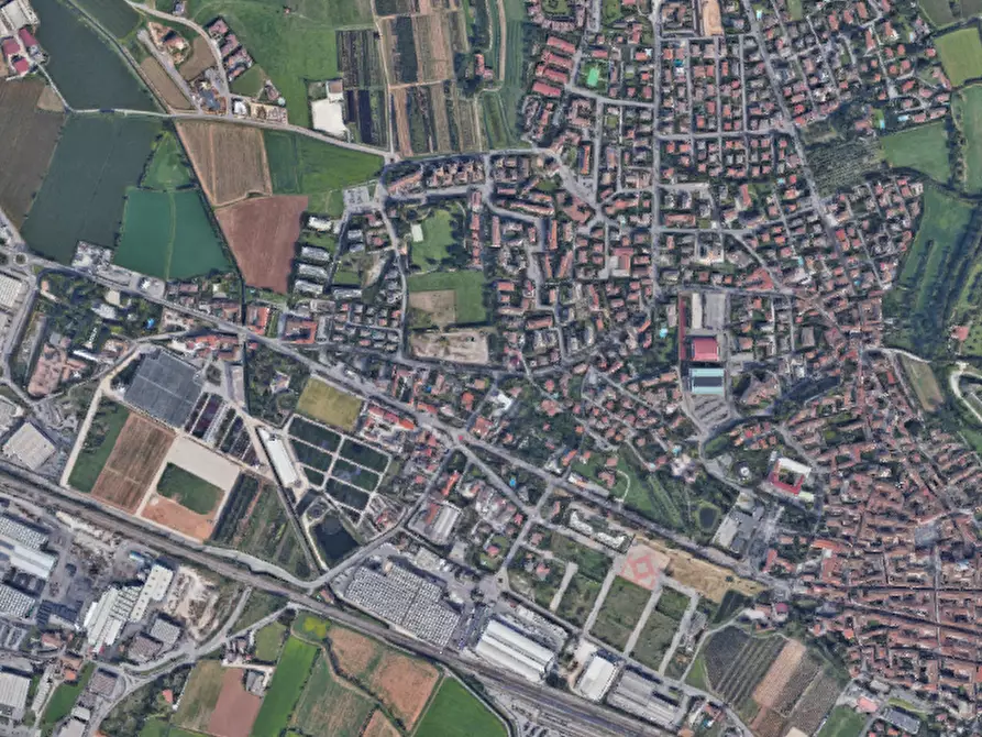 Immagine 23 di Magazzino in vendita  in Via Molini a Lonato del Garda