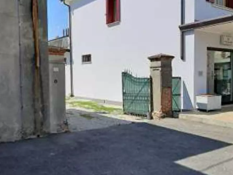 Immagine 9 di Rustico / casale in vendita  in Via Zero Branco a Mogliano Veneto