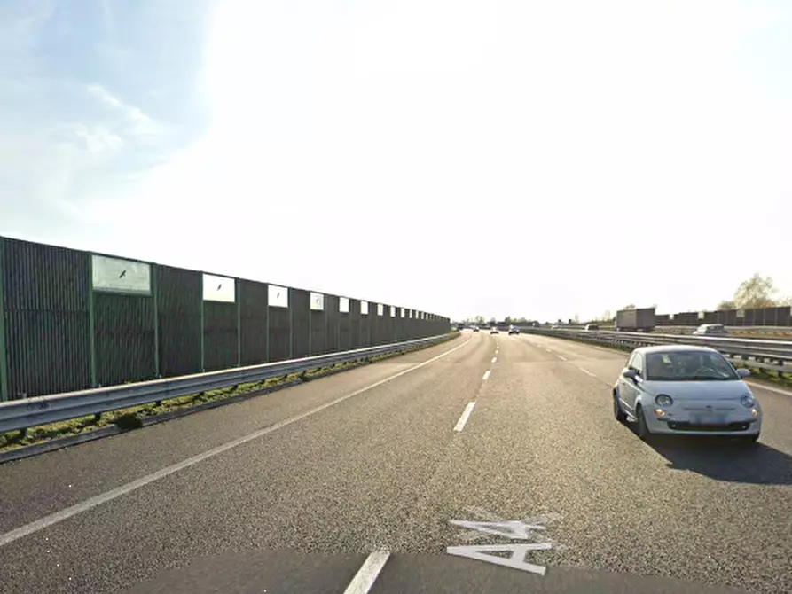 Immagine 16 di Rustico / casale in vendita  in Via Zero Branco a Mogliano Veneto