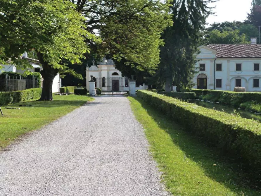 Immagine 17 di Villa in vendita  in Via Roma a Codognè