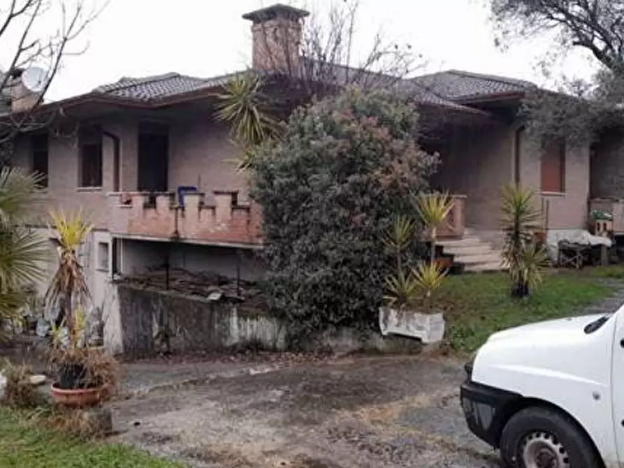 Immagine 2 di Casa indipendente in vendita  in Via G. Sterni a Cassola