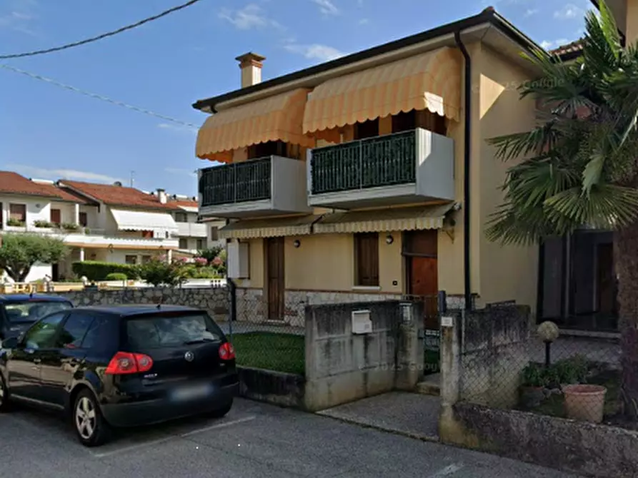 Immagine 6 di Appartamento in vendita  in Via L. Cappellaro a Longare