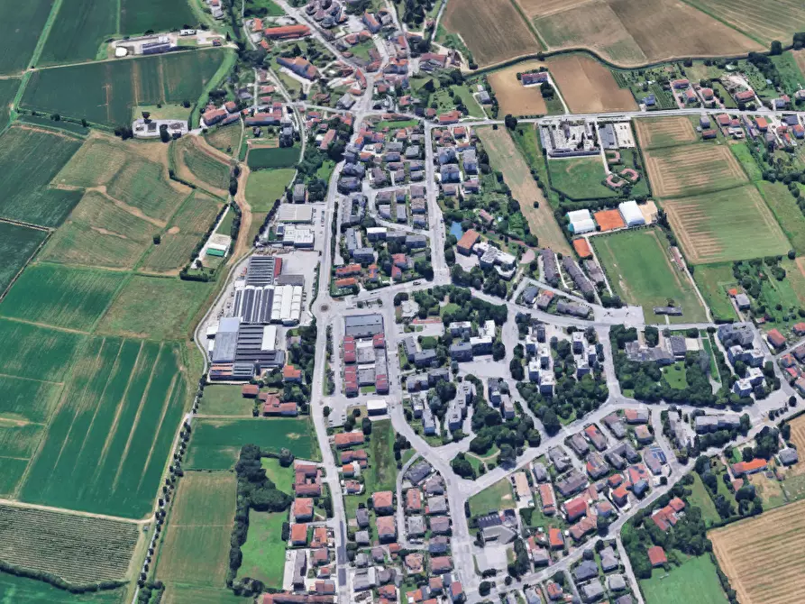 Immagine 15 di Negozio in vendita  in Via Gaetano Salvemini a Vicenza